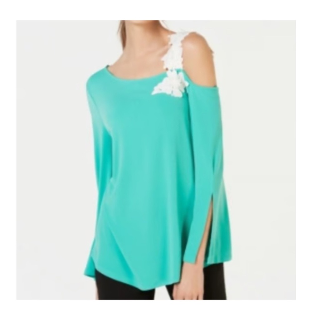 Woman's Alfani One Shoulder Appliqué Blouse. Size Small